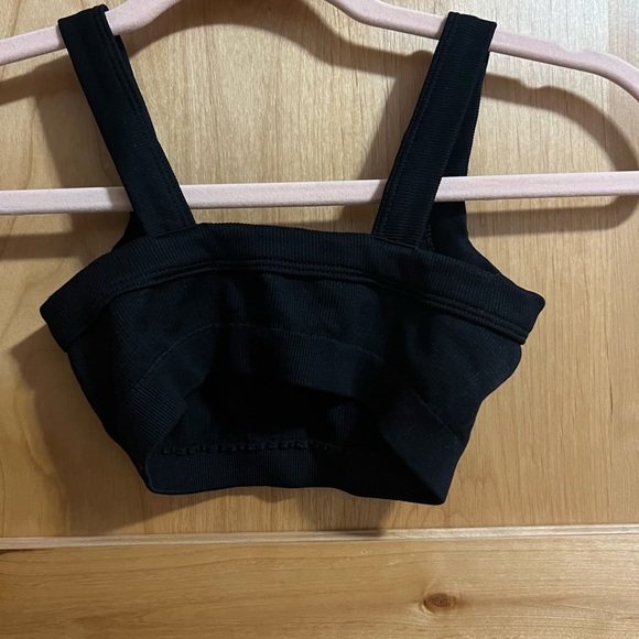 Urban Outfitters two sold out seamless bralettes - Picture 8 of 11